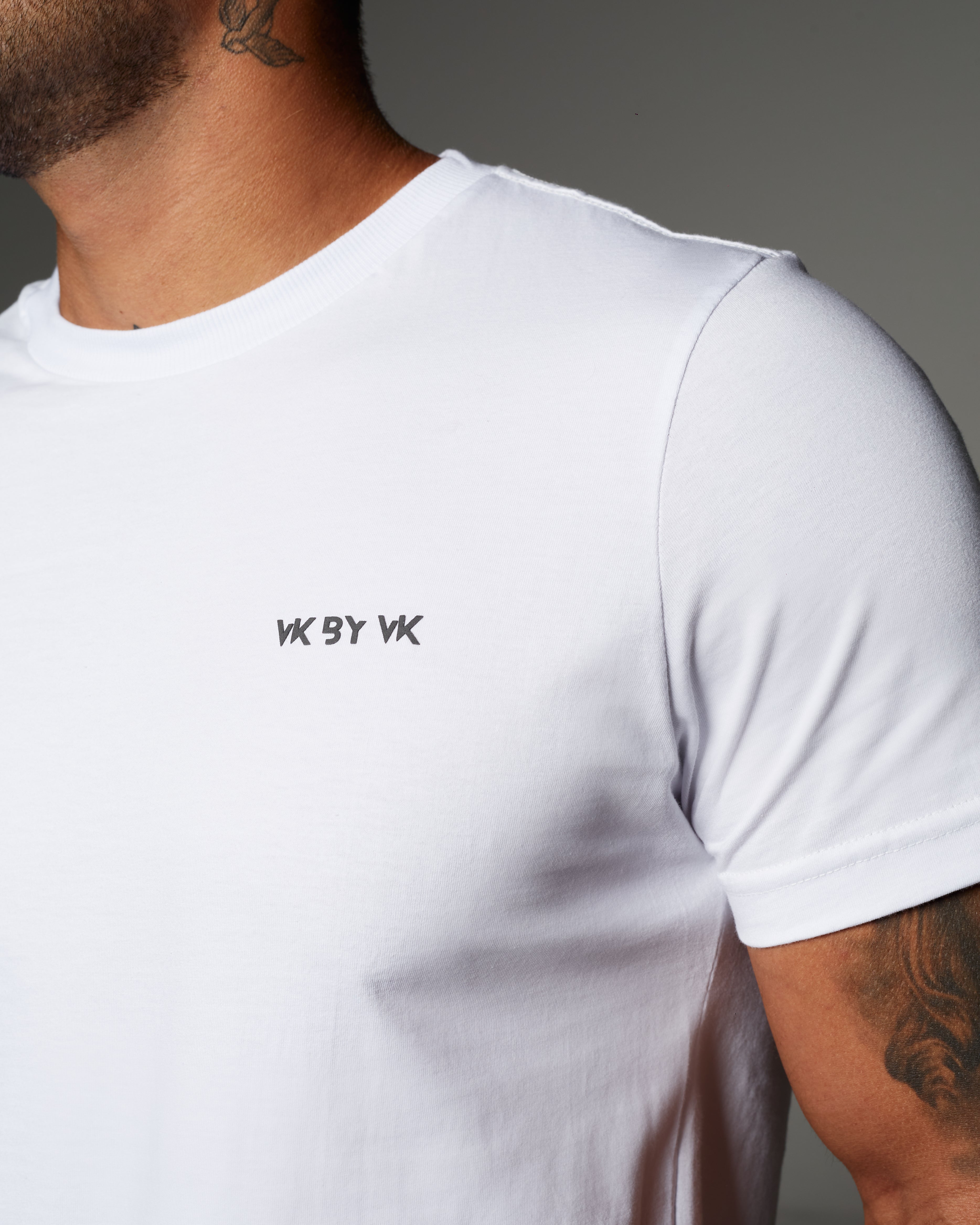 Camiseta VK by VK Básica