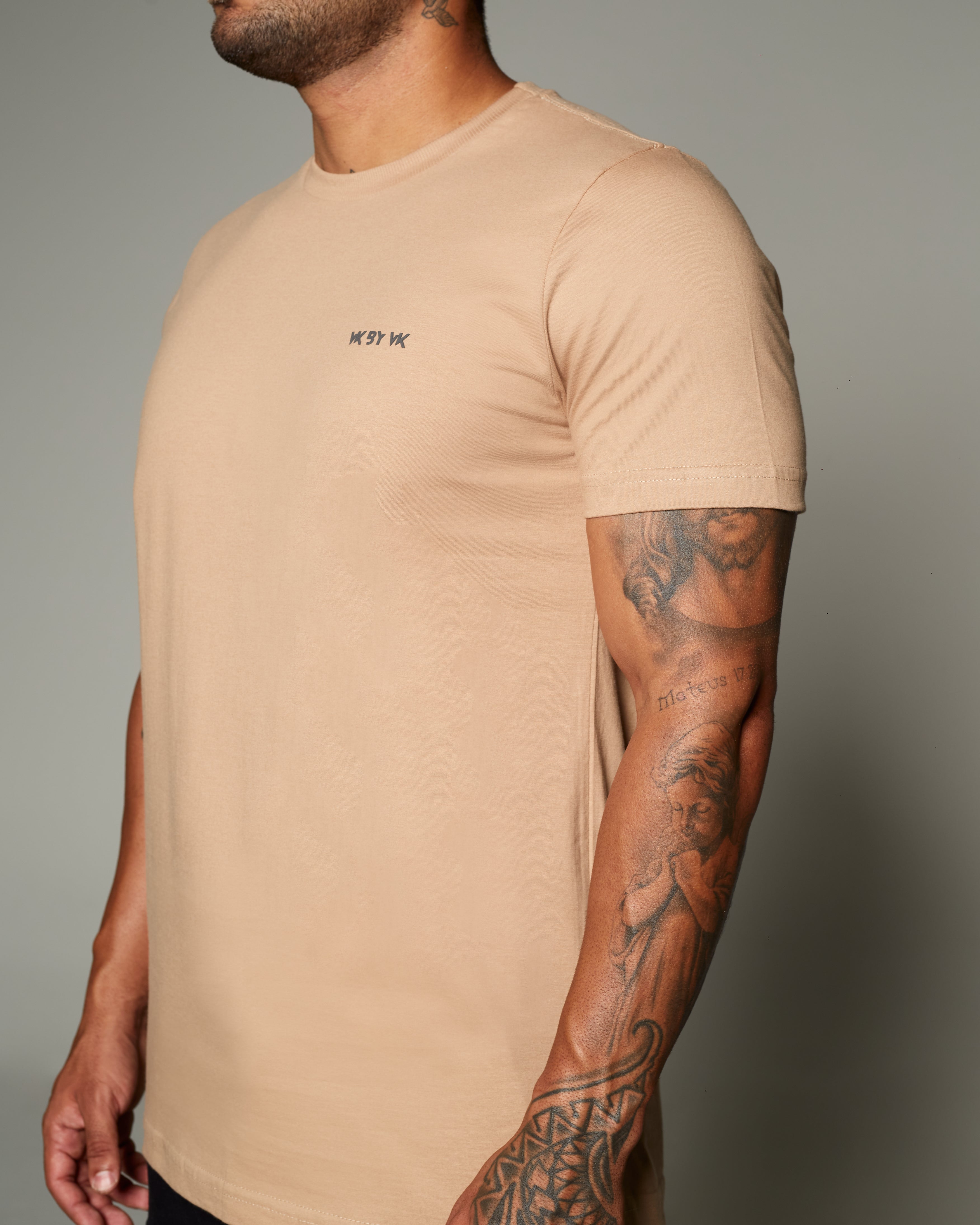 Camiseta VK by VK Básica