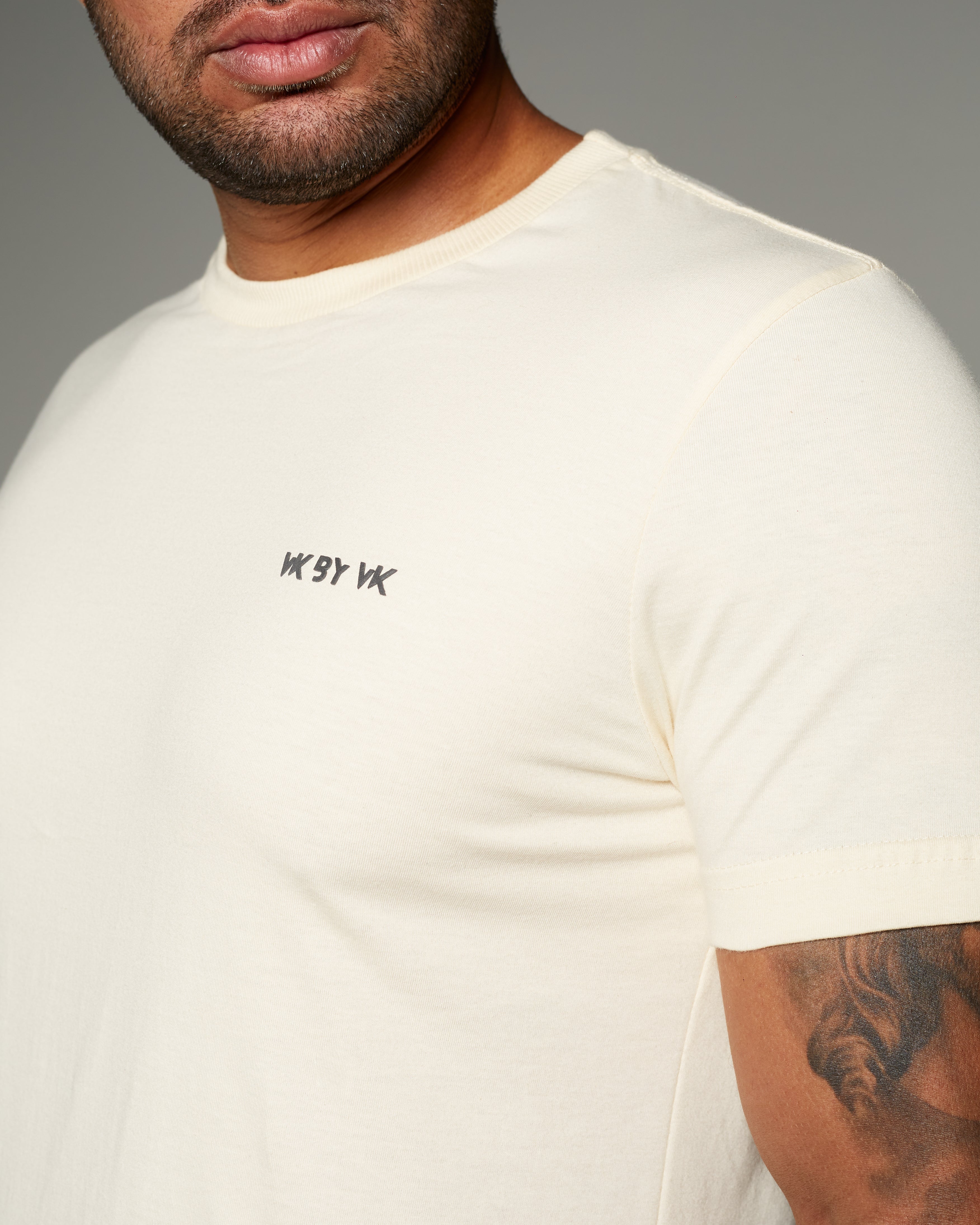 Camiseta VK by VK Básica