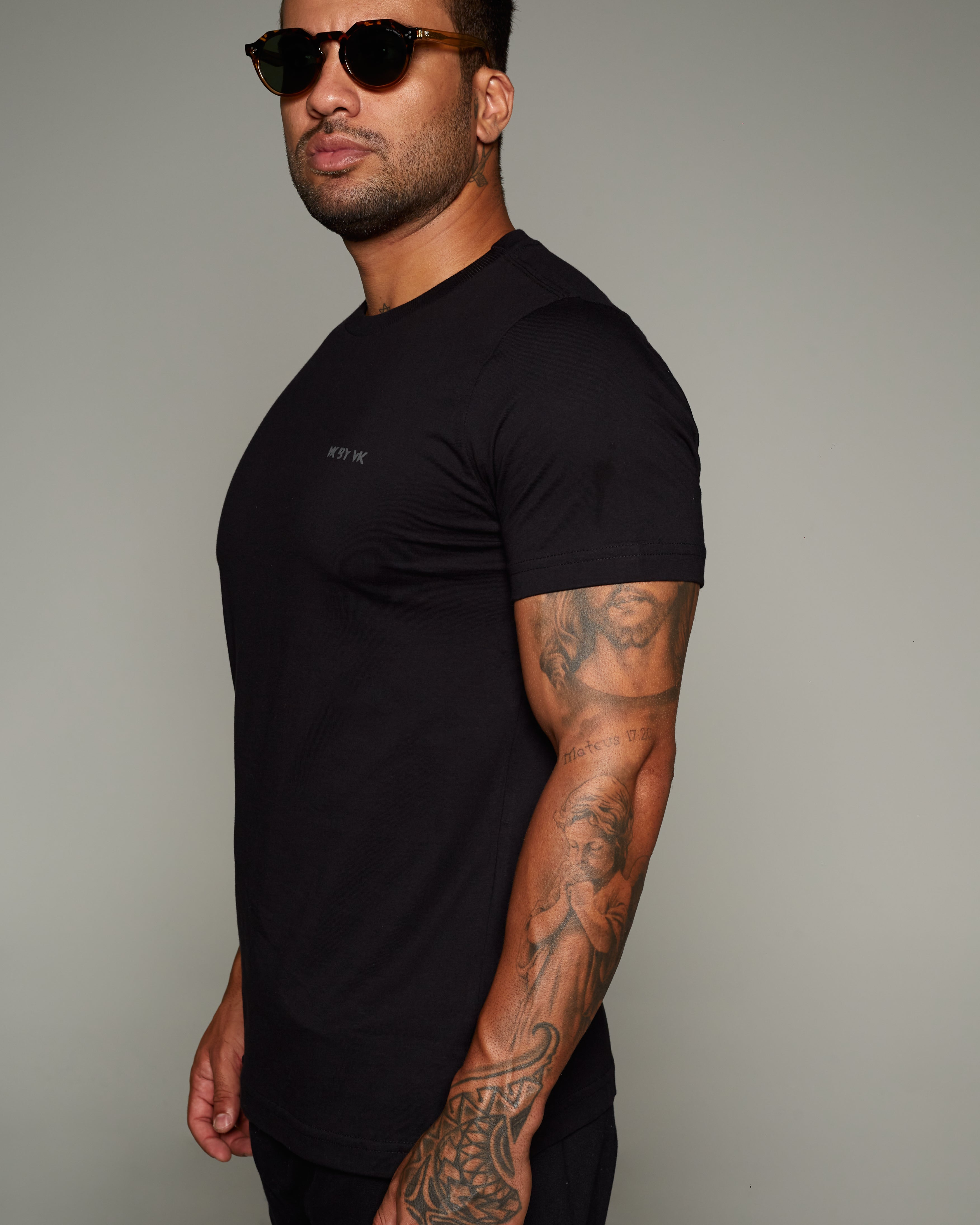 Camiseta VK by VK Básica