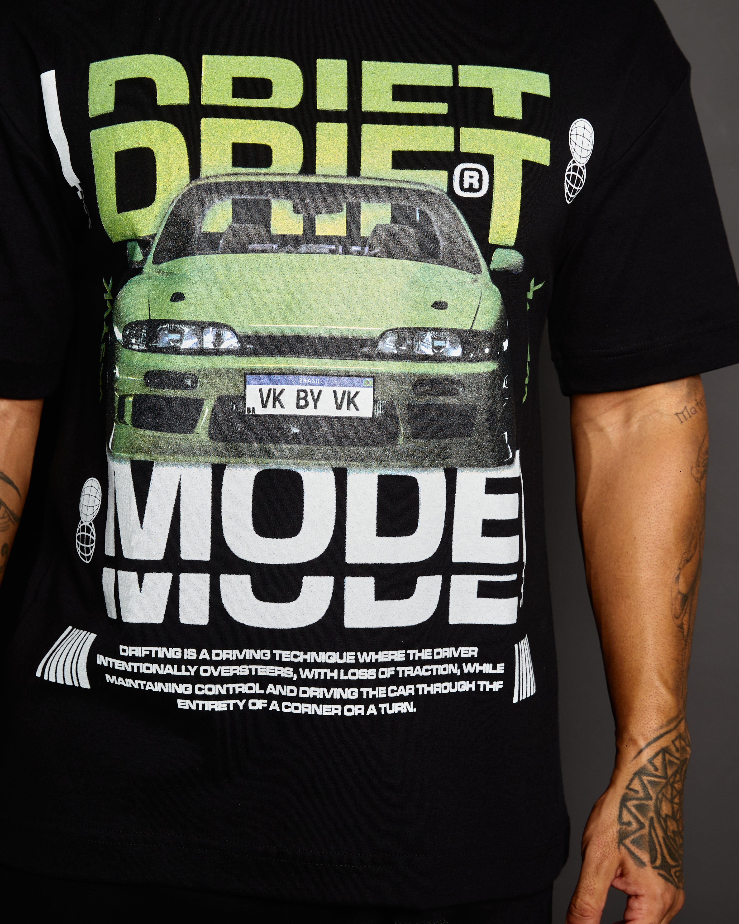 Camiseta Oversized VK by VK Drift
