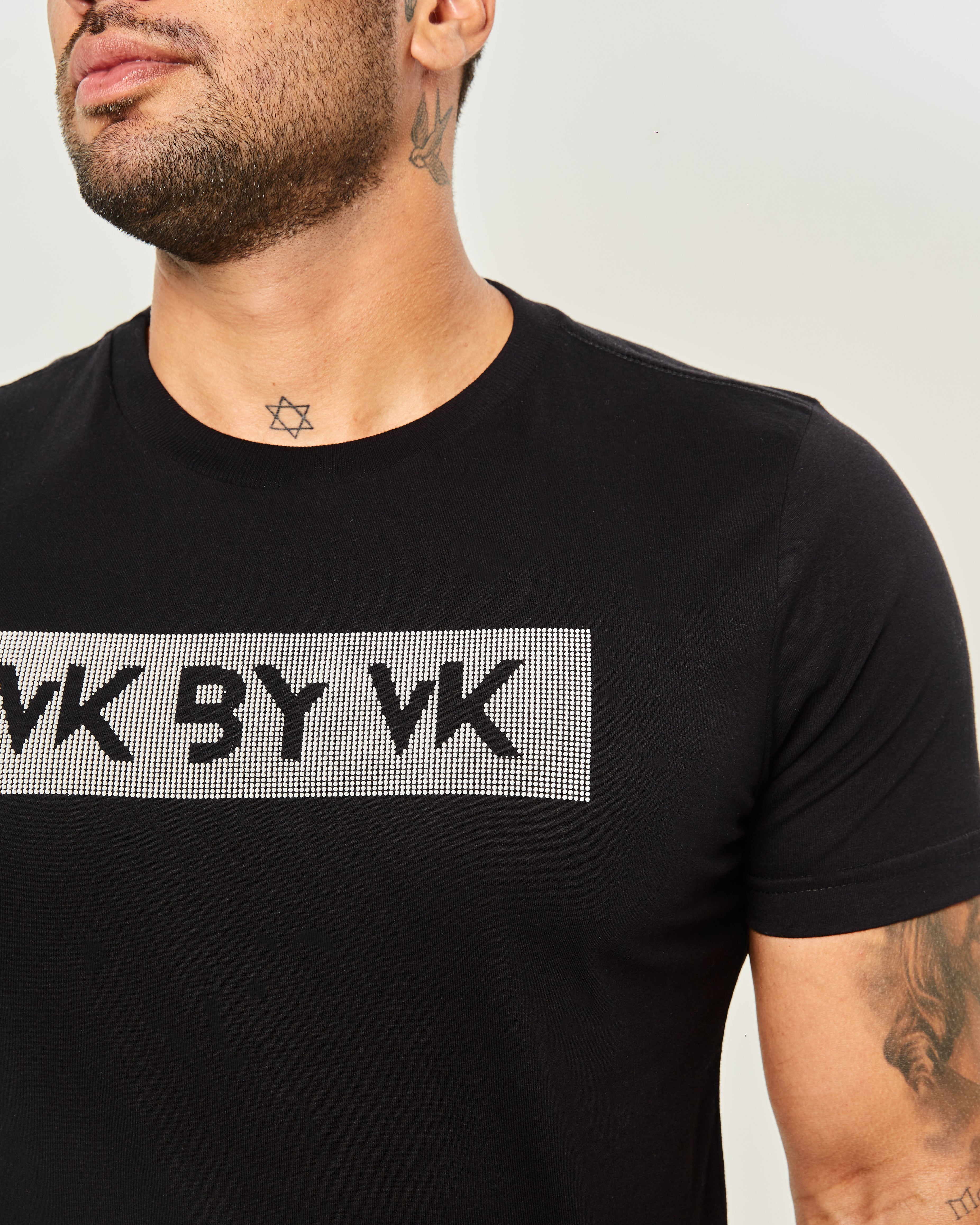 Camiseta VK by VK Pin Texture