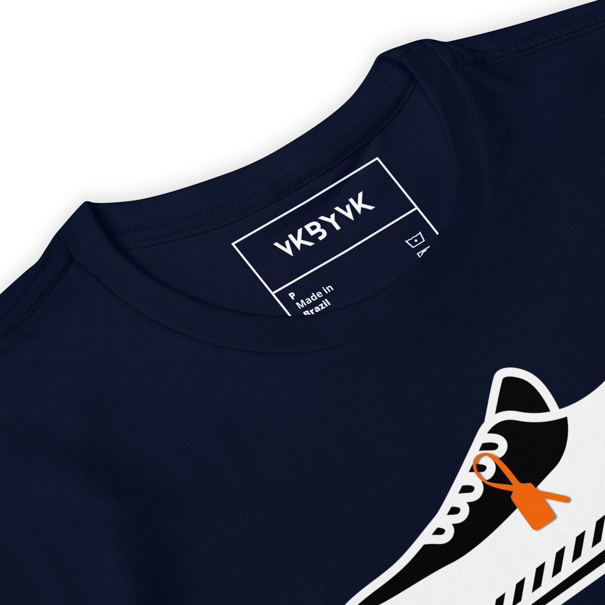 Camiseta Sneakers VK by VK