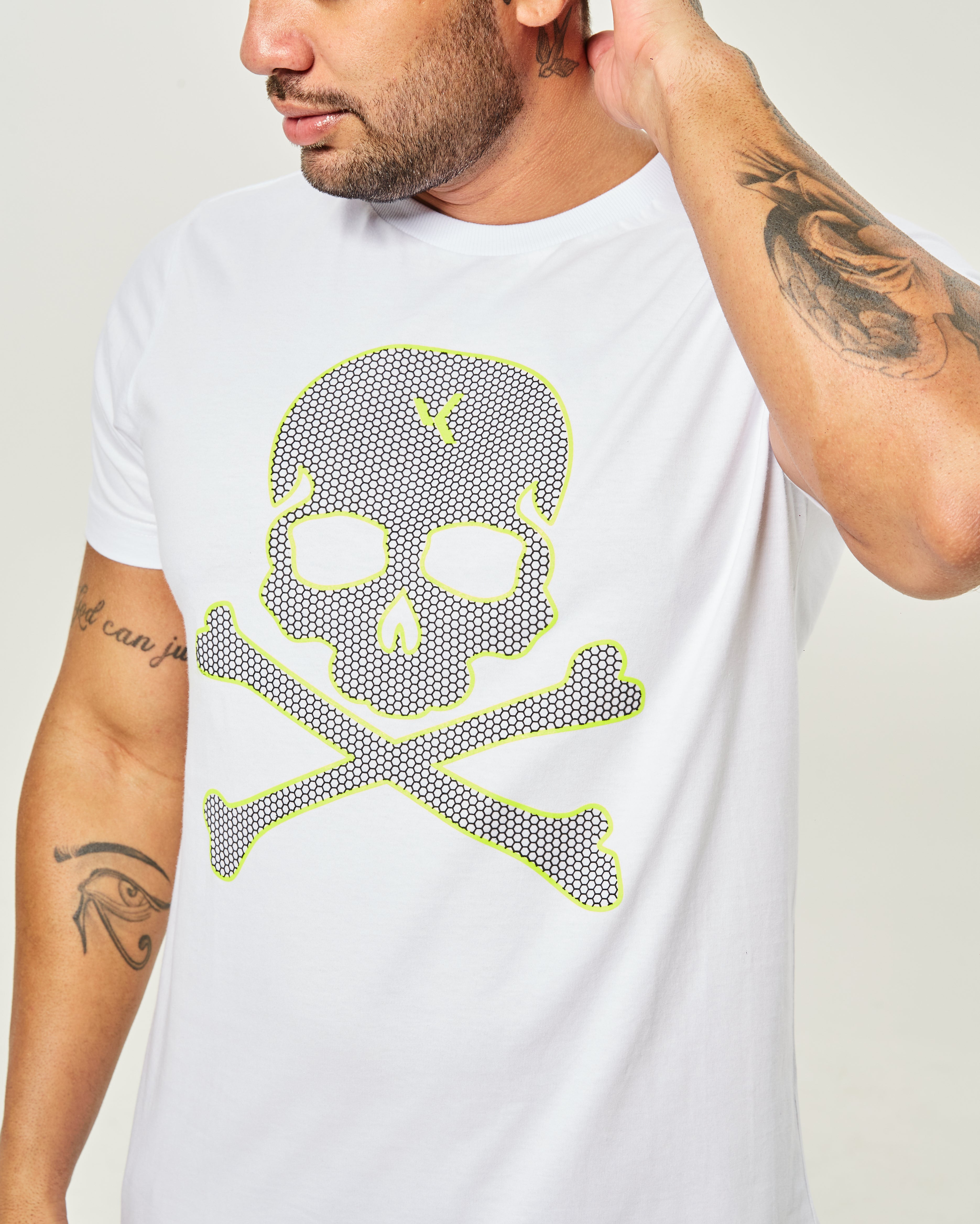 vintage 50s〜60s army skull ワッペンtham-kich Camiseta VK by VK Skull Hive | Estilo Urbano com Estampa Texturizada